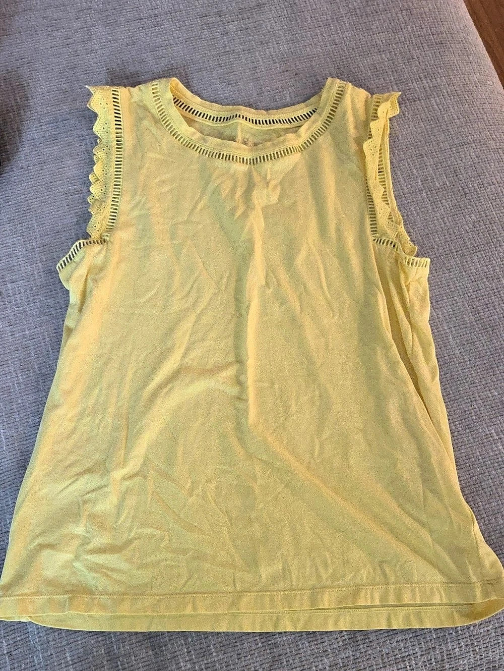 Lilly Pulitzer Yellow Lace Trim Tank Top Like New